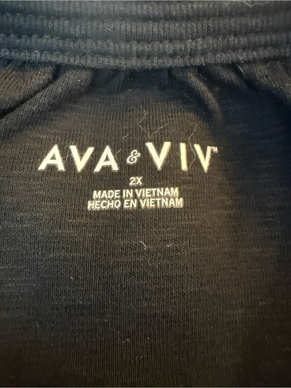 Ava & Viv Black Sleeveless Tie-Front Tank - Picture 3 of 3